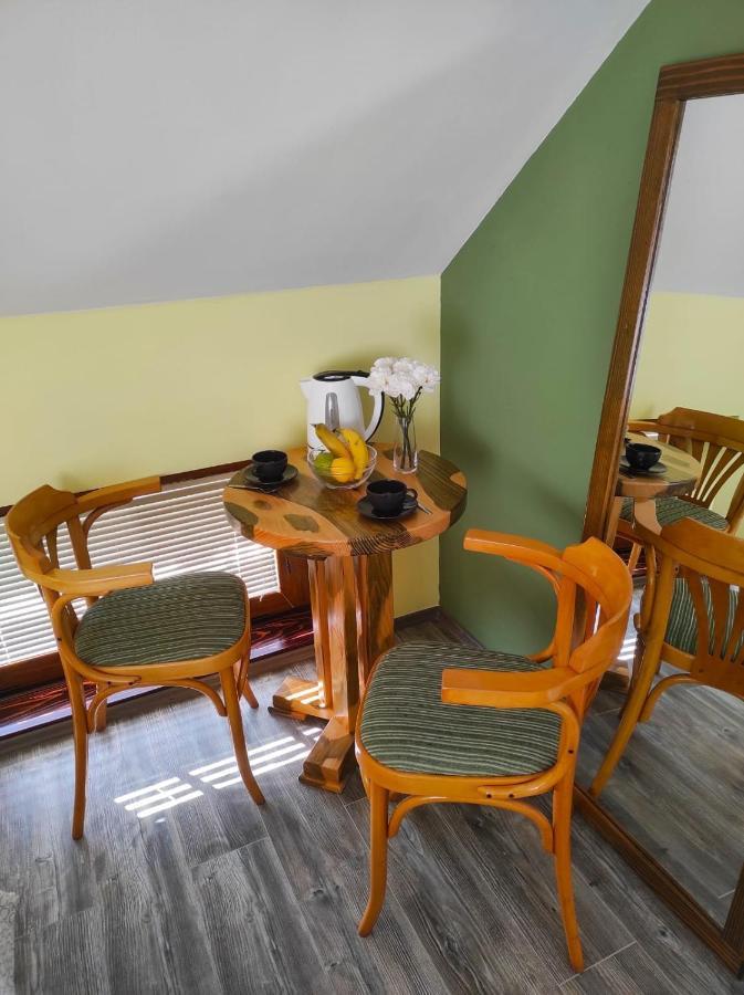 Accommodation "Old Town Dreznik" Rakovica Exteriör bild